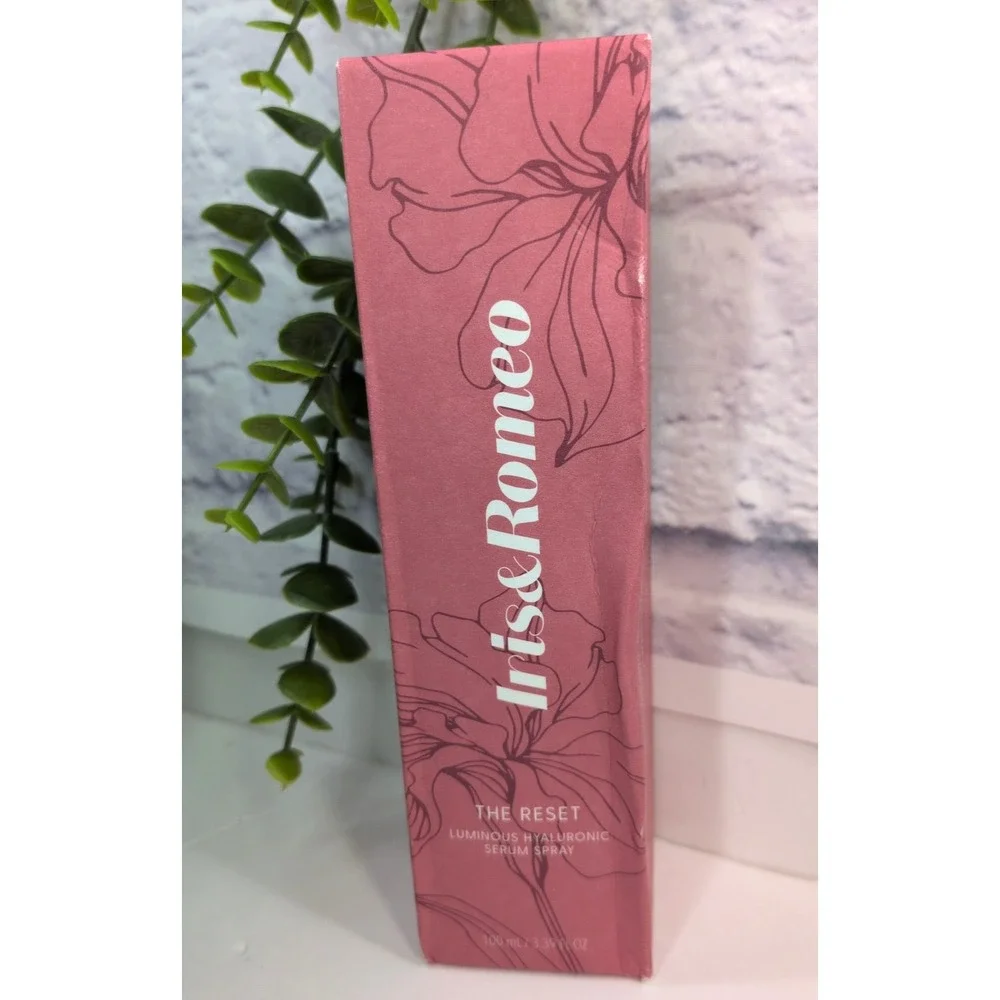 NIB😍Iris & Romeo The Reset Face Mist Luminous HyaluronicAcid Serum Spray 3.39oz